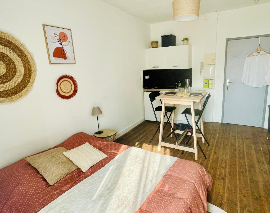 Studio L'Instant Apartment Angouleme Luaran gambar